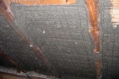 Bovezzo - Mansarda: Intonaco strutturale con preparazione di  rete metallica ancorata al supporto in legno